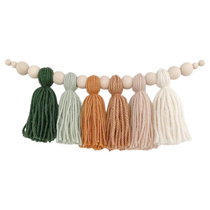 Guirlande pompom chambre bébé