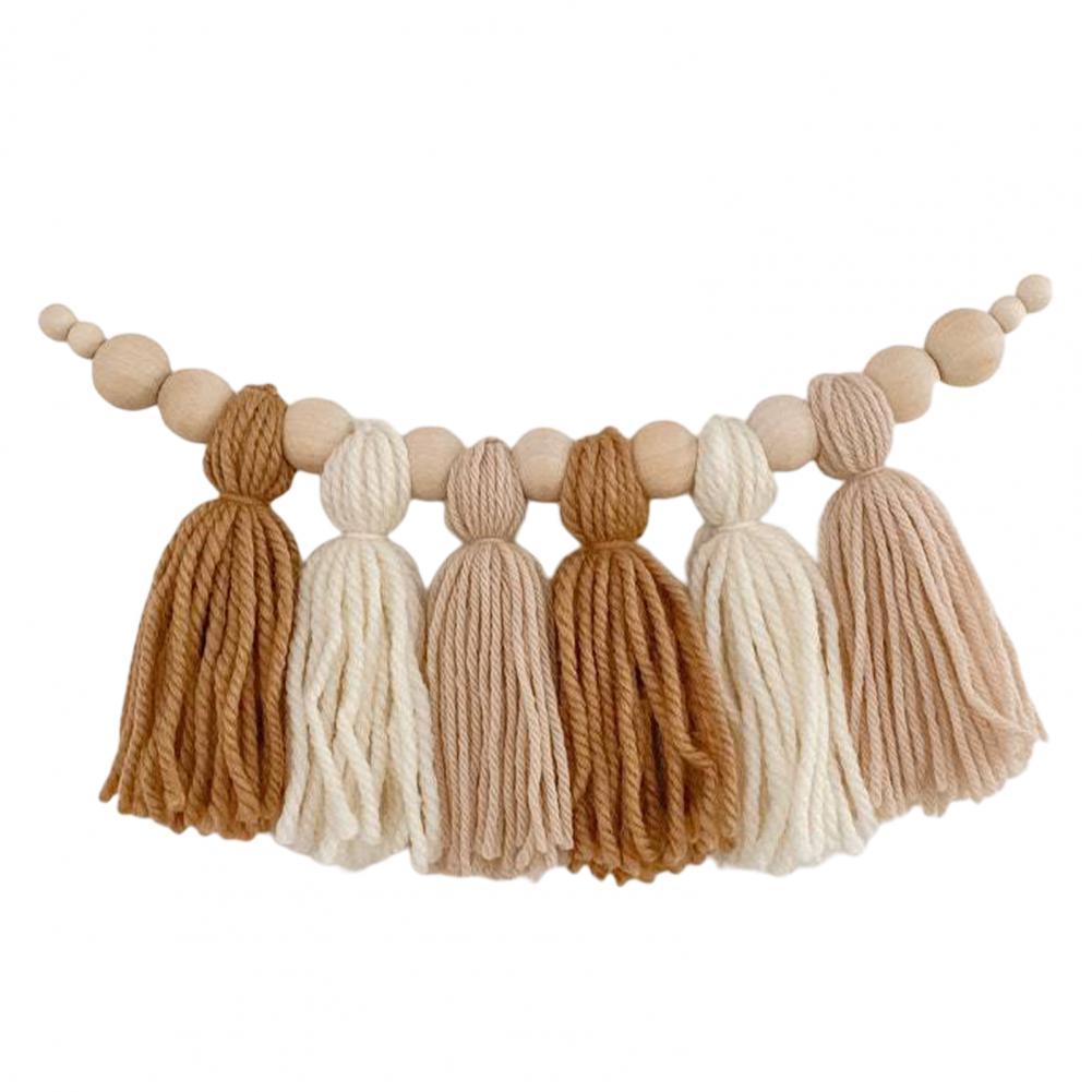Guirlande pompom chambre bébé