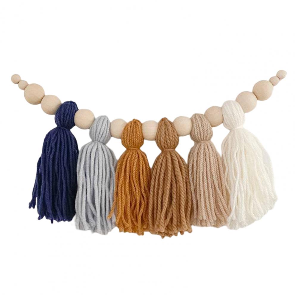 Guirlande pompom chambre bébé