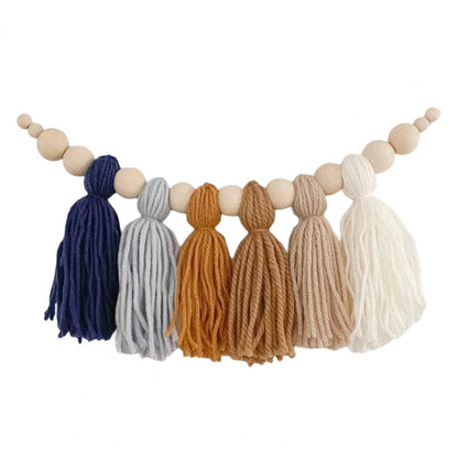 Guirlande pompom chambre bébé