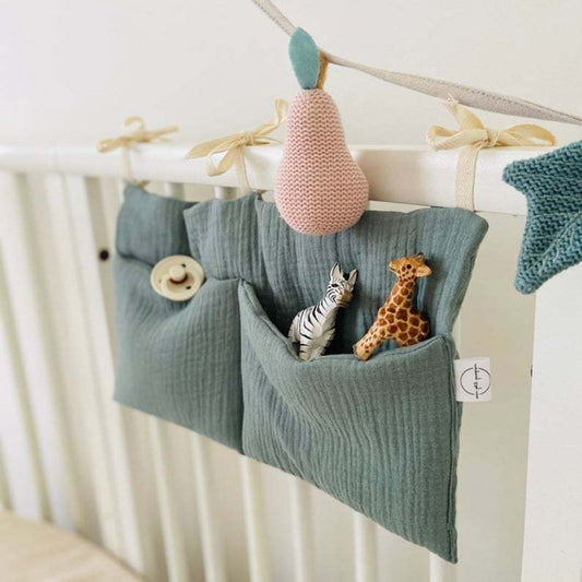 Vide-poche lit bébé en gaze de coton bleu avec animaux
